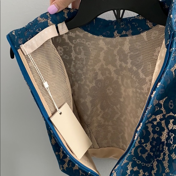 Keepsake Every way lace top - Picture 5 of 6